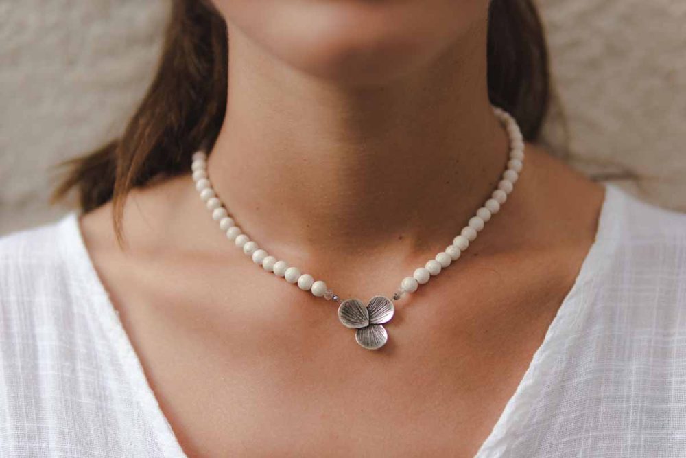 Ručno izrađena ogrlica - Brački kamen - Art Shop Unique